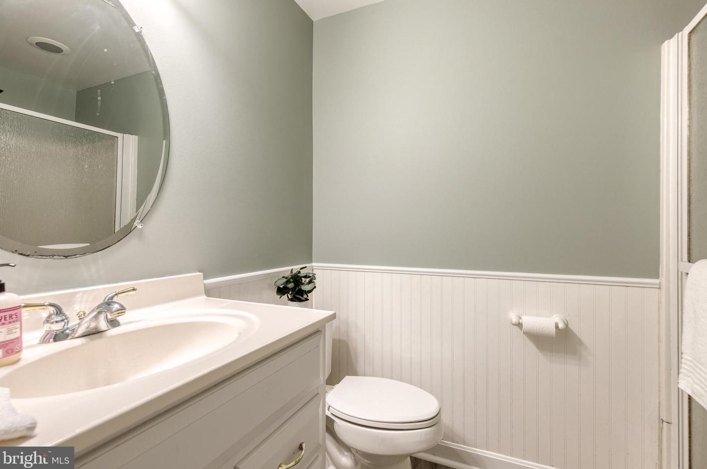 2800 Deer Trail Ct, Ellicott MD 21042-7817 exterior