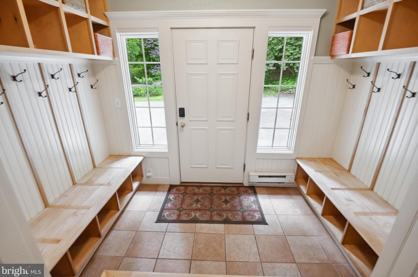 12661 Golden Oak Dr, Ellicott MD 21042-1150 exterior