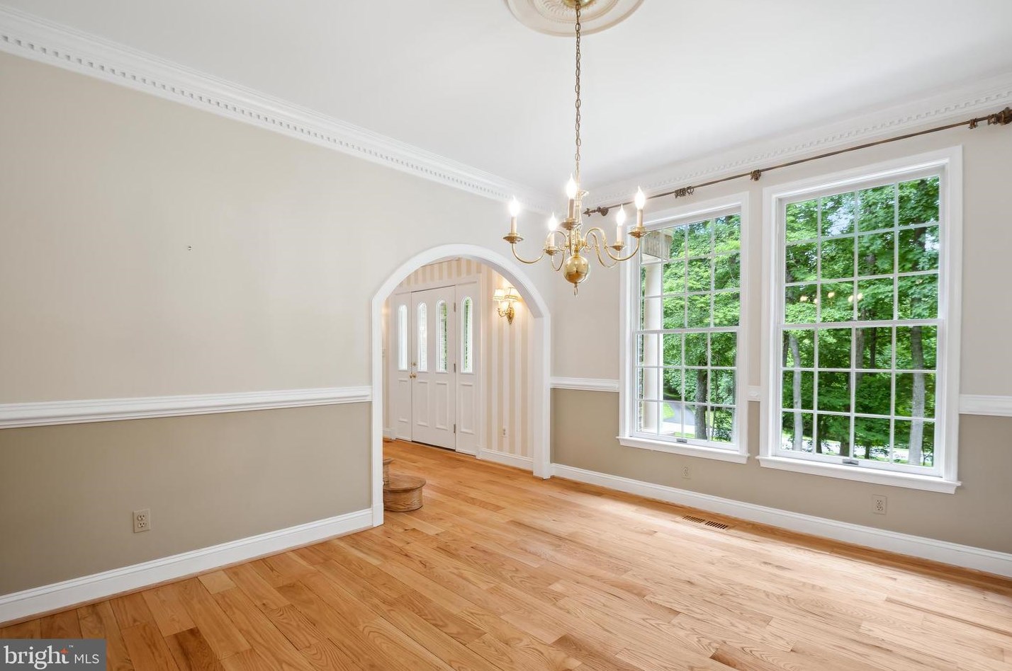 12661 Golden Oak Dr, Ellicott MD 21042-1150 exterior