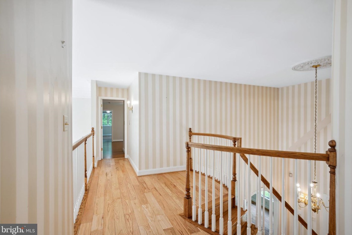 12661 Golden Oak Dr, Ellicott MD 21042-1150 exterior