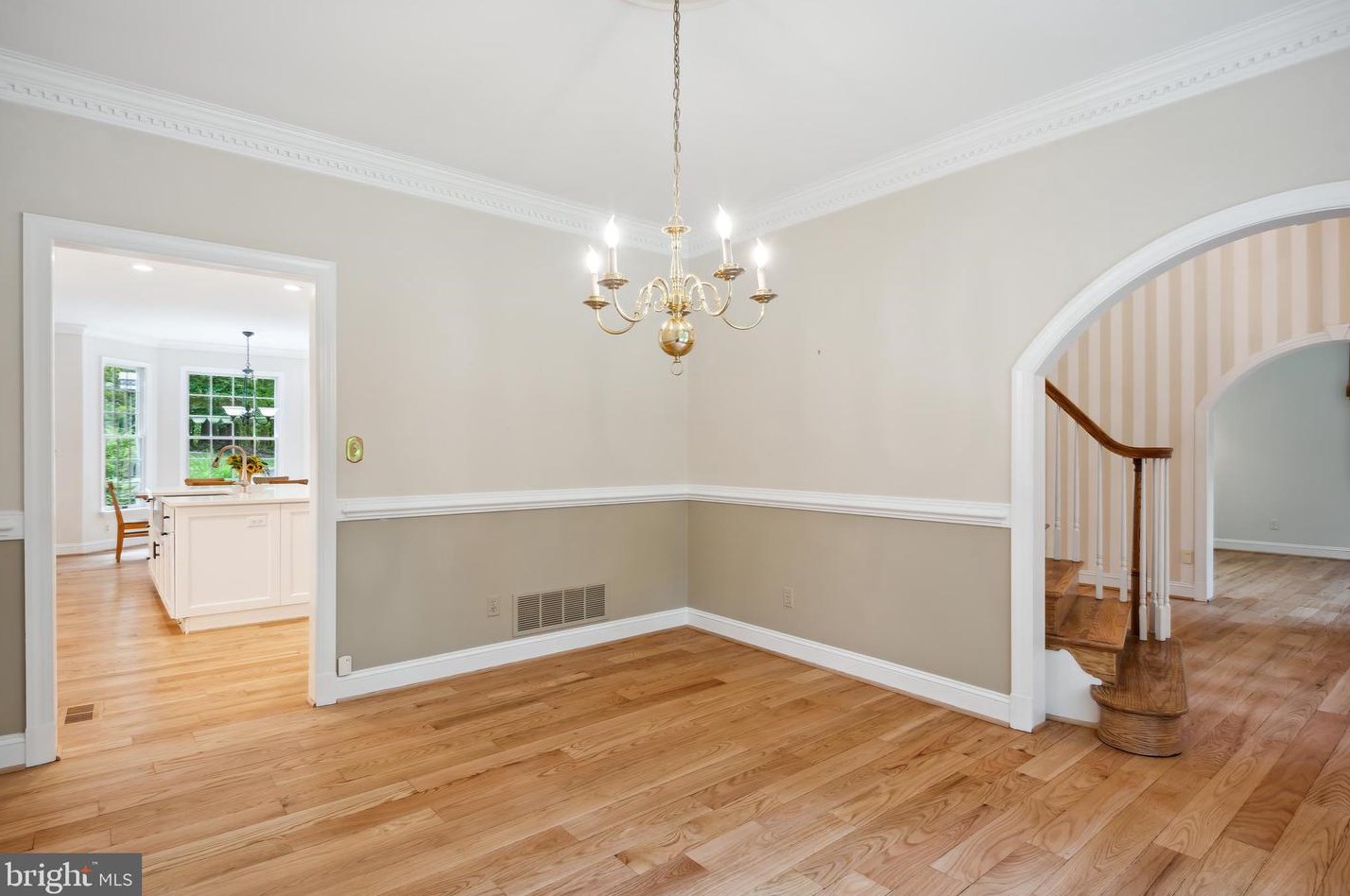 12661 Golden Oak Dr, Ellicott MD 21042-1150 exterior