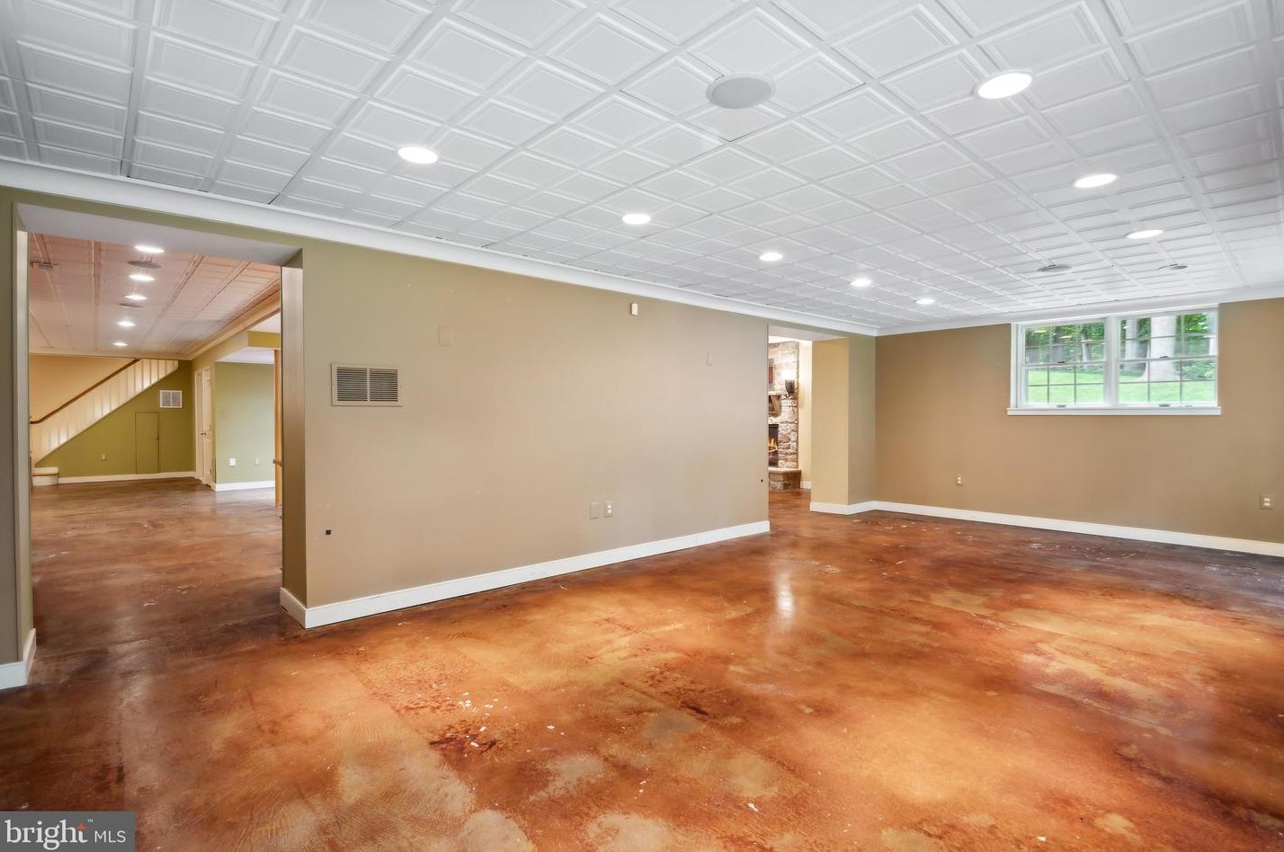 12661 Golden Oak Dr, Ellicott MD 21042-1150 exterior