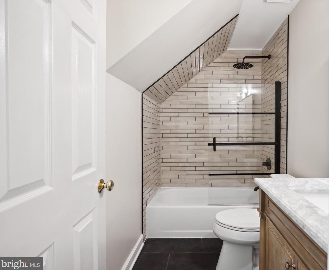 12661 Golden Oak Dr, Ellicott MD 21042-1150 exterior