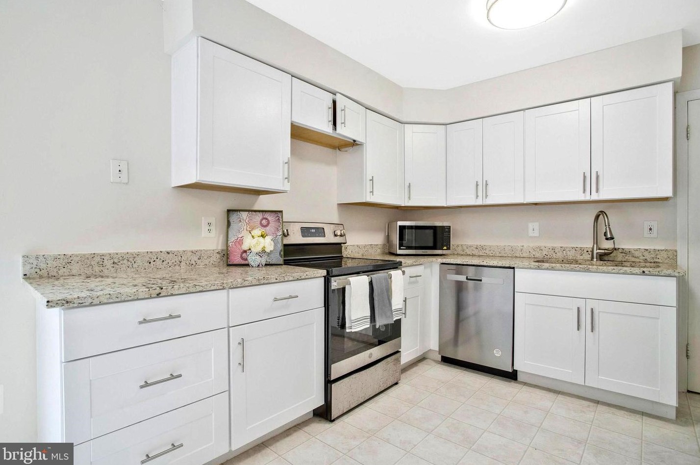 3661 Cragsmoor Rd, Ellicott MD 21042-4907 exterior