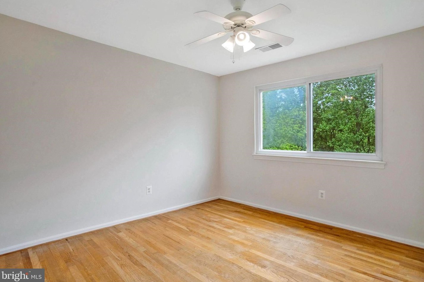 3661 Cragsmoor Rd, Ellicott MD 21042-4907 exterior