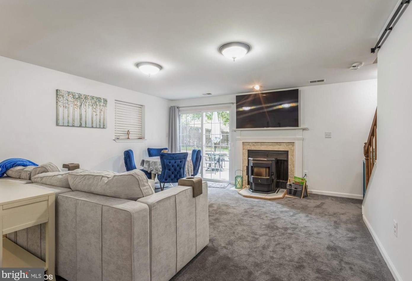 8570 Harvest Vw Ct, Ellicott MD 21043-6560 exterior