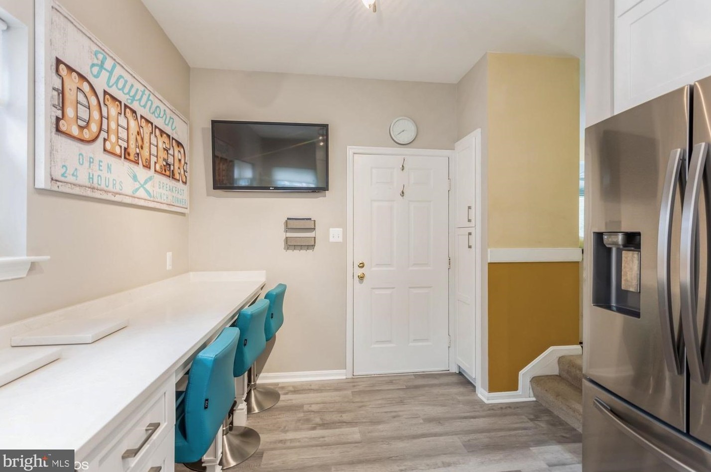 8570 Harvest Vw Ct, Ellicott MD 21043-6560 exterior