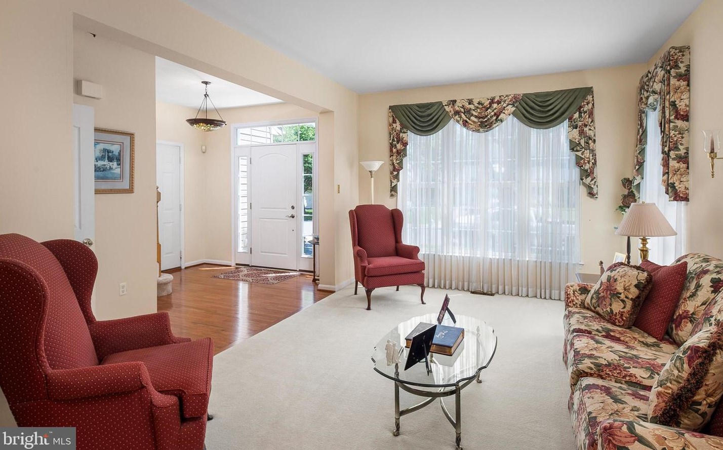 6279 Patuxent Quarter Rd, Baltimore MD  21076-1349 exterior