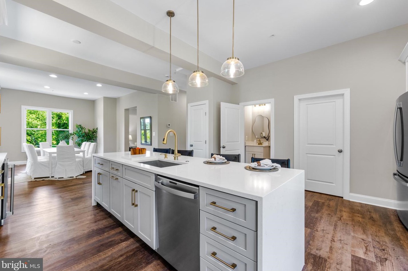 3796 Old Columbia Pike, Ellicott MD 21043-4643 exterior