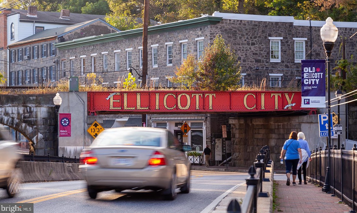 3796 Old Columbia Pike, Ellicott MD 21043-4643 exterior