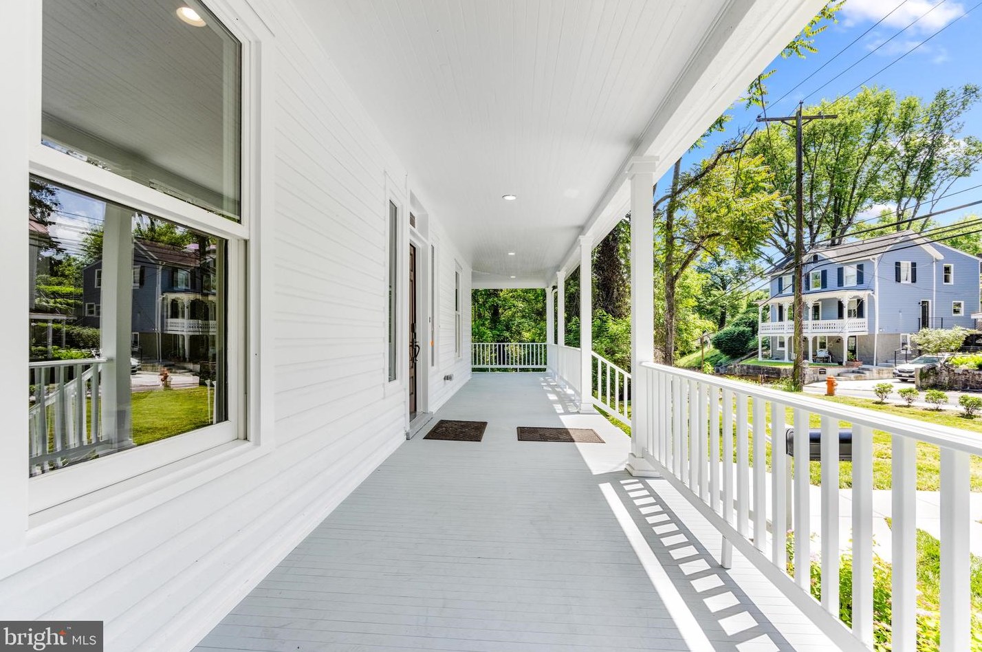 3796 Old Columbia Pike, Ellicott MD 21043-4643 exterior