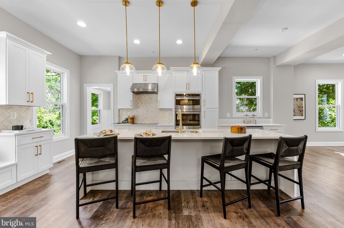 3796 Old Columbia Pike, Ellicott MD 21043-4643 exterior