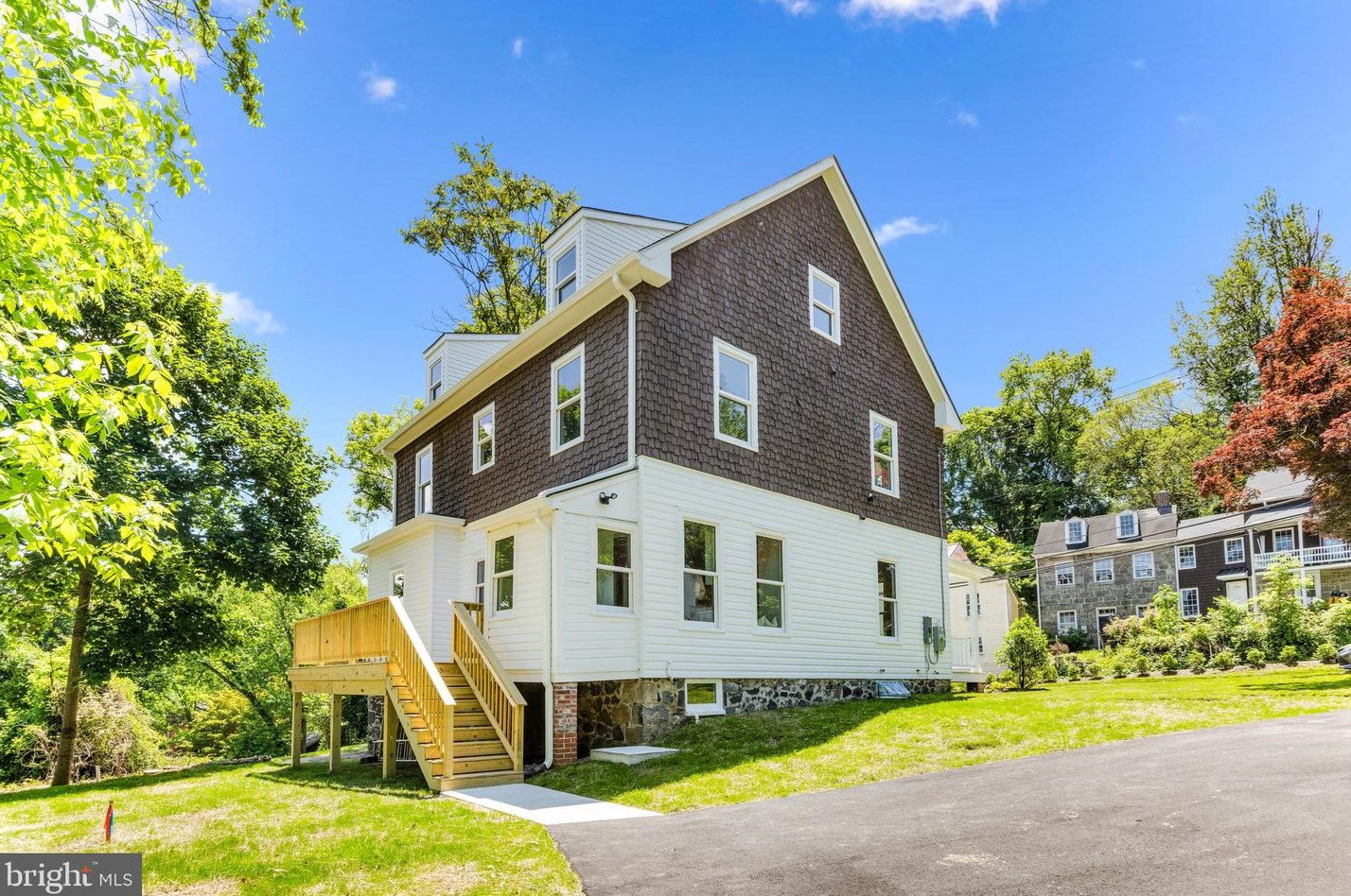 3796 Old Columbia Pike, Ellicott MD 21043-4643 exterior