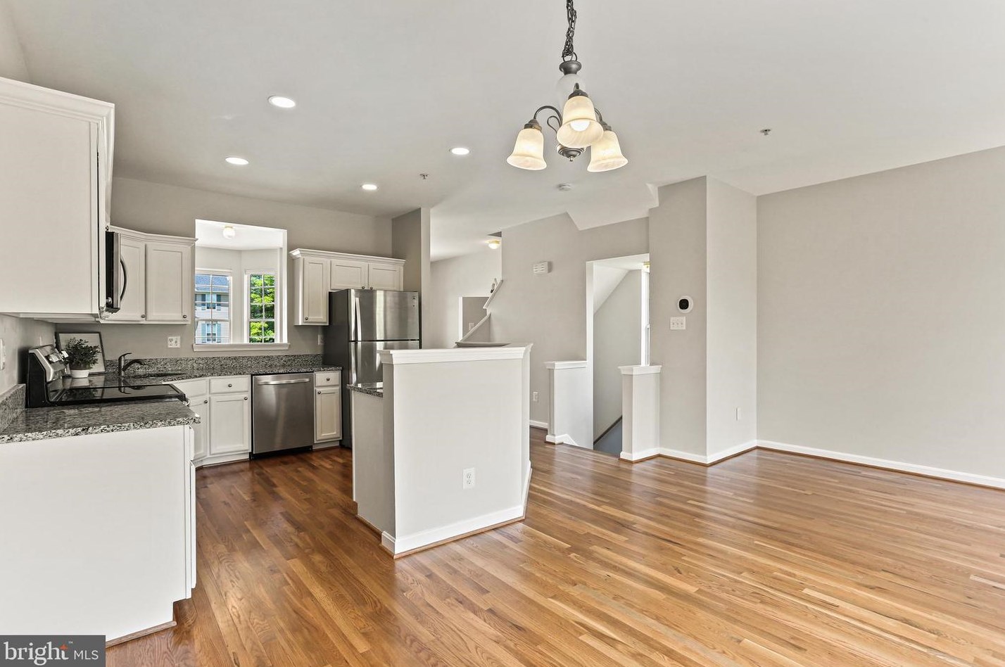 6854 Sanctuary Ct, Baltimore MD  21075-6235 exterior