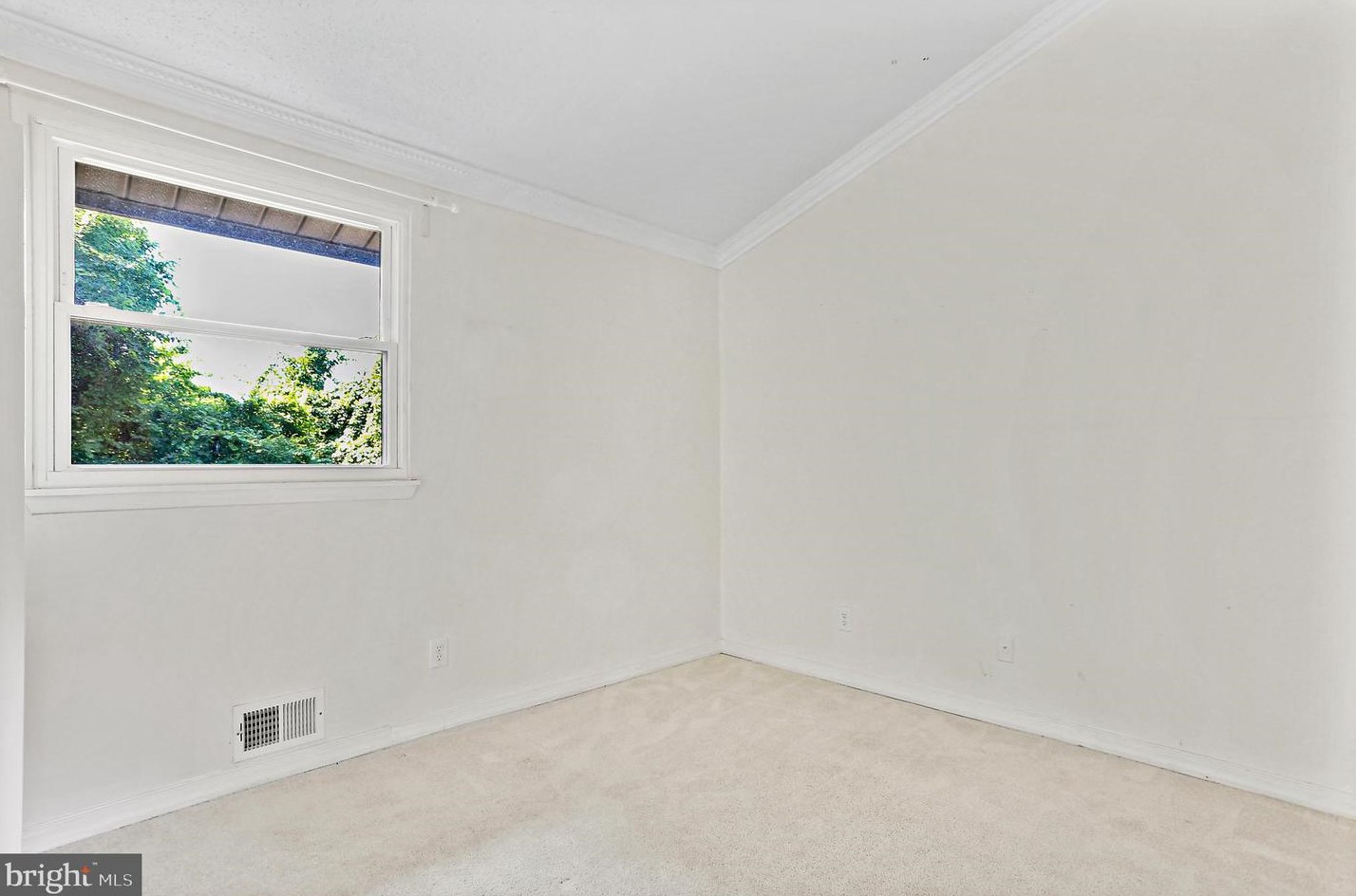 9529 Kilimanjaro Rd, Columbia MD  21045-3942 exterior