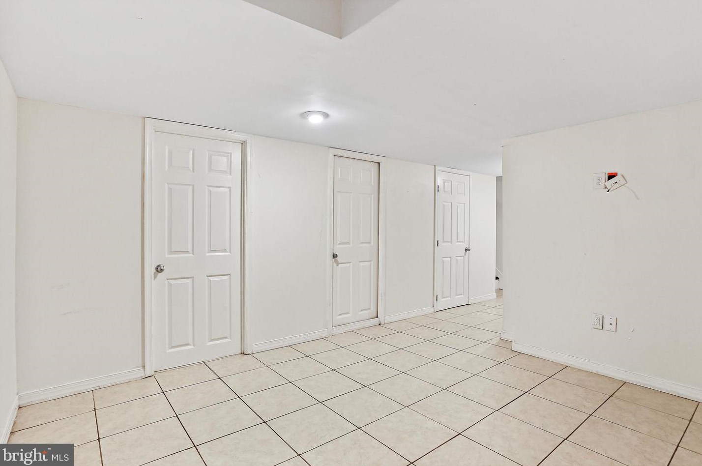 9529 Kilimanjaro Rd, Columbia MD  21045-3942 exterior
