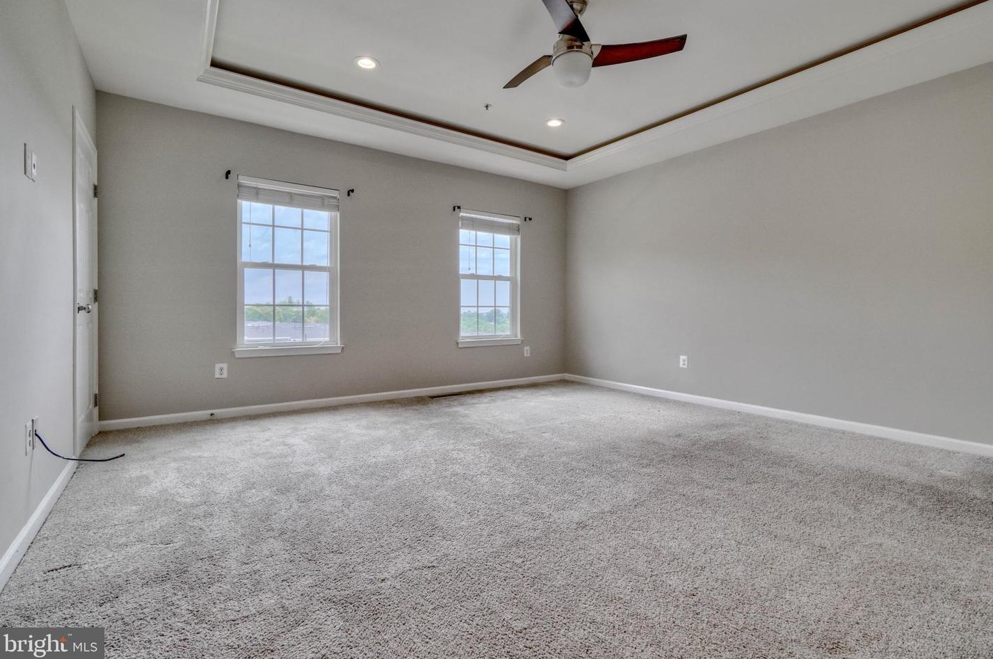 7138 Daniel John Dr, Baltimore MD  21075-5452 exterior