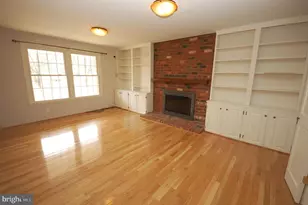 10336 Burnside Dr, Ellicott City, MD 21042 - Photo 3