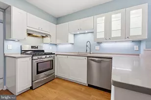 5661 Harpers Farm Rd, Columbia, MD 21044 - Photo 3