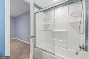 5661 Harpers Farm Rd, Columbia, MD 21044 - Photo 17