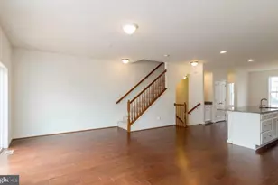 7705 Owen Kellogg Ct, Elkridge, MD 21075 - Photo 5