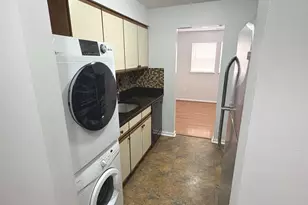 8489 Falls Run Rd, Ellicott City, MD 21043 - Photo 9