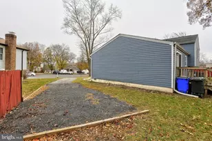 9321 Kenbrooke Ct, Laurel, MD 20723 - Photo 37