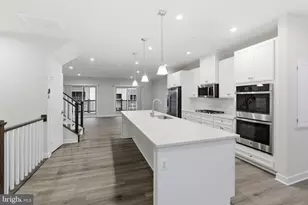 2552 -B Verona Pl, Ellicott City, MD 21042 - Photo 17