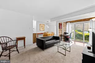 10564 Twin Rivers Rd, Columbia, MD 21044 - Photo 5