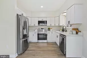 5497 Vantage Point Rd, Columbia, MD 21044 - Photo 15