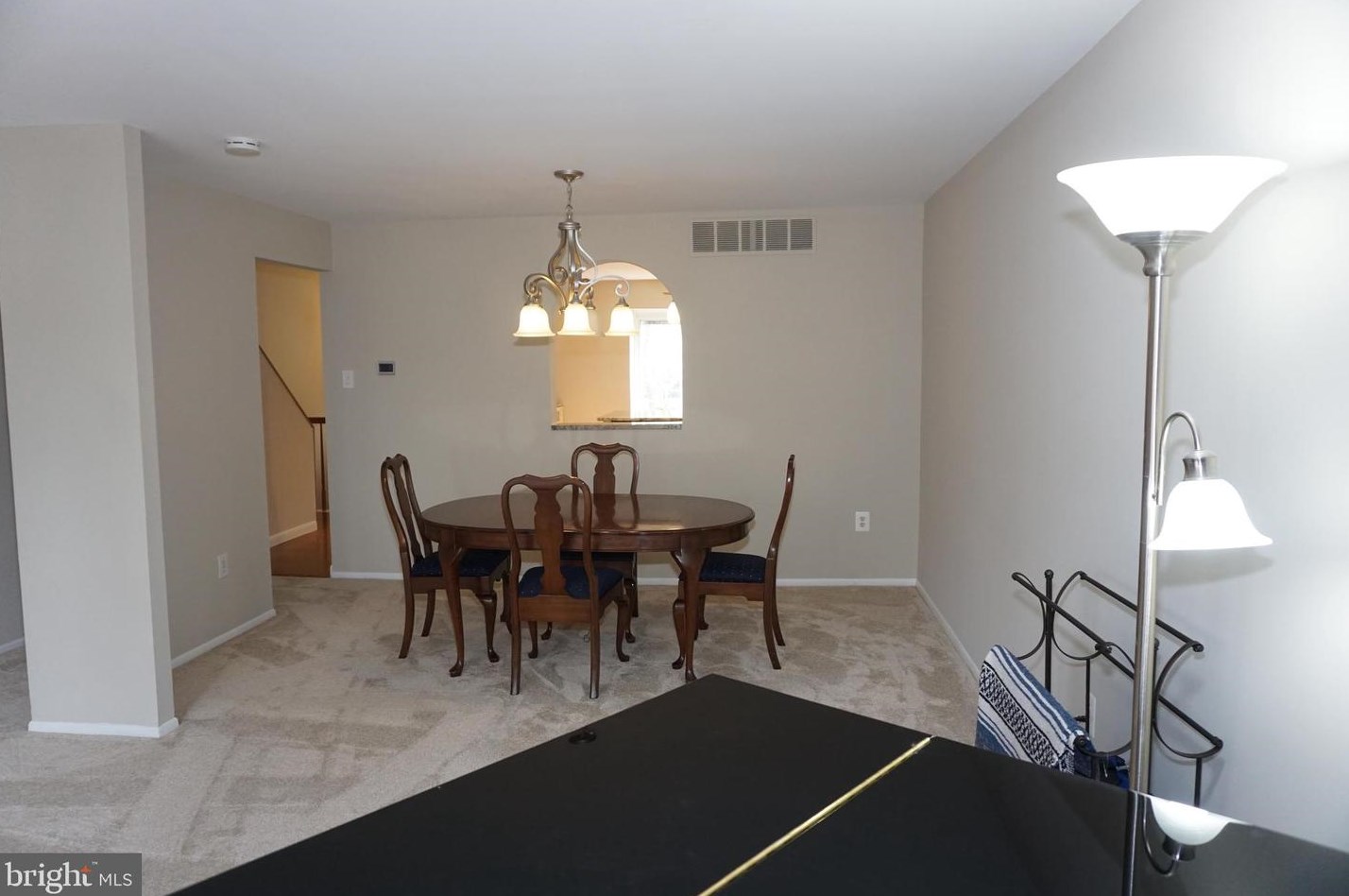 11916 New Country Ln, Columbia MD 21044-4405 exterior