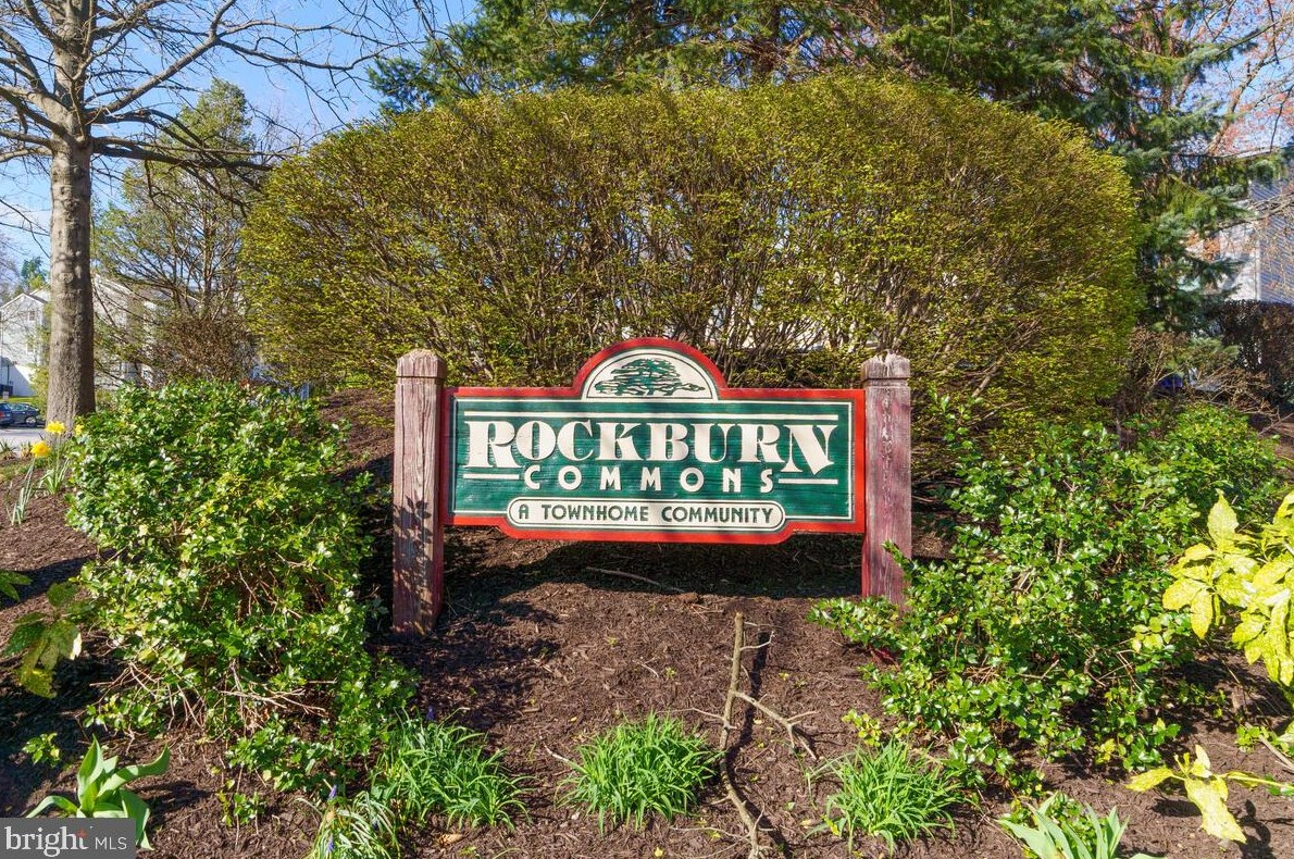 6025 Rock Glen Dr, Baltimore MD  21075-5446 exterior