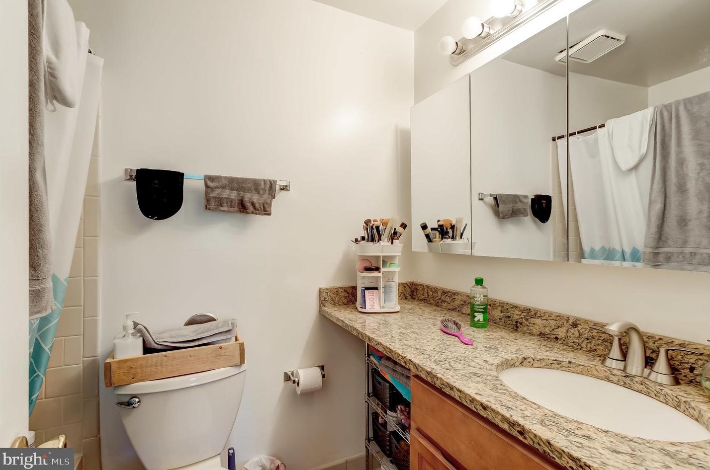 5006 Dorsey Hall Dr, Ellicott MD 21042-7737 exterior