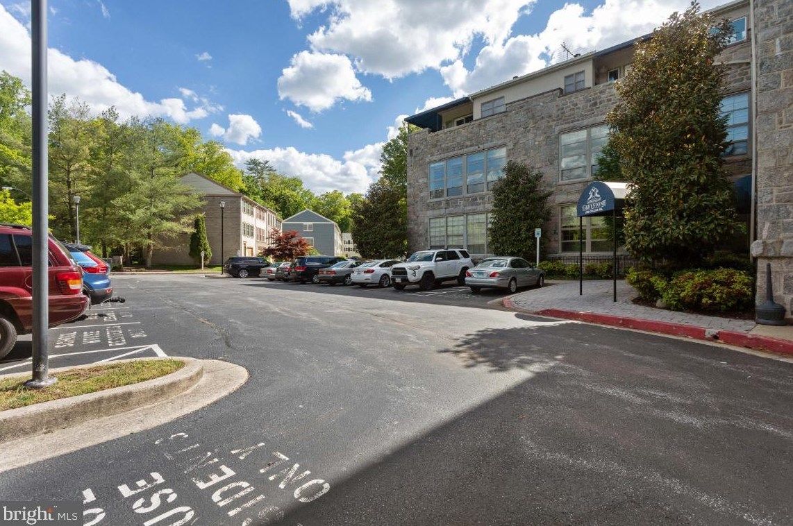 3700 College Ave, Ellicott MD  21043-4663 exterior