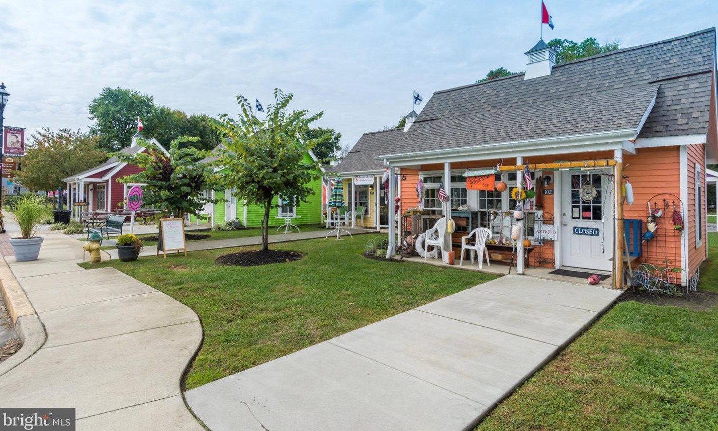 5785 Liberty St, Rock Hall MD  21661-1555 exterior