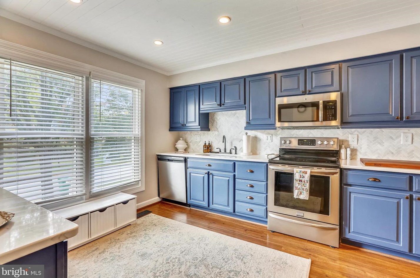 917 Bayridge Ter, Gaithersburg MD  20878-1939 exterior