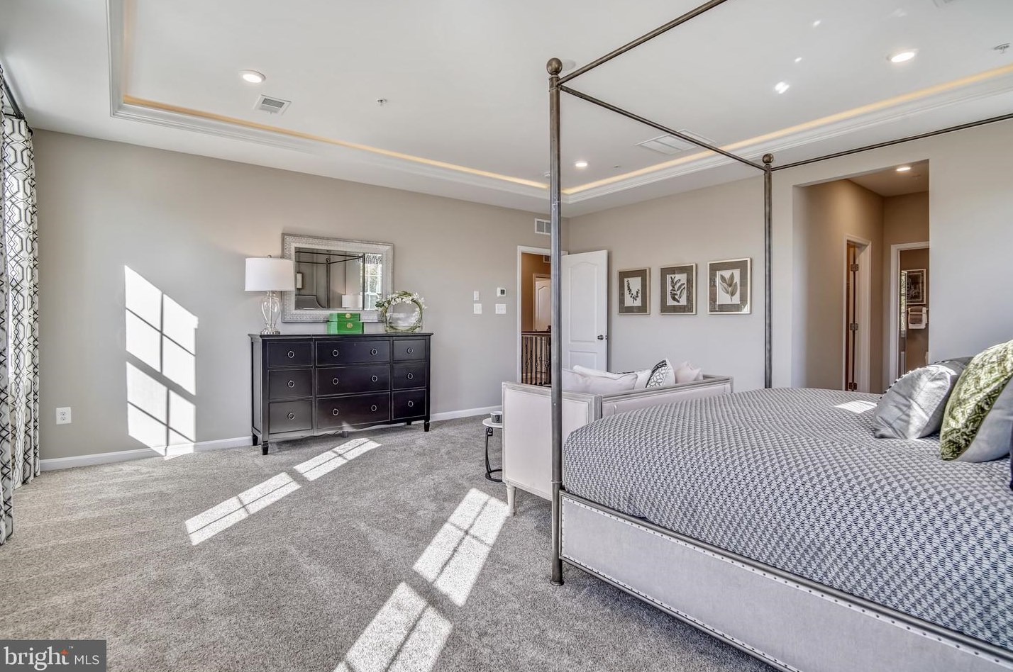 18545 Traxell Way, Gaithersburg MD  20879-1797 exterior