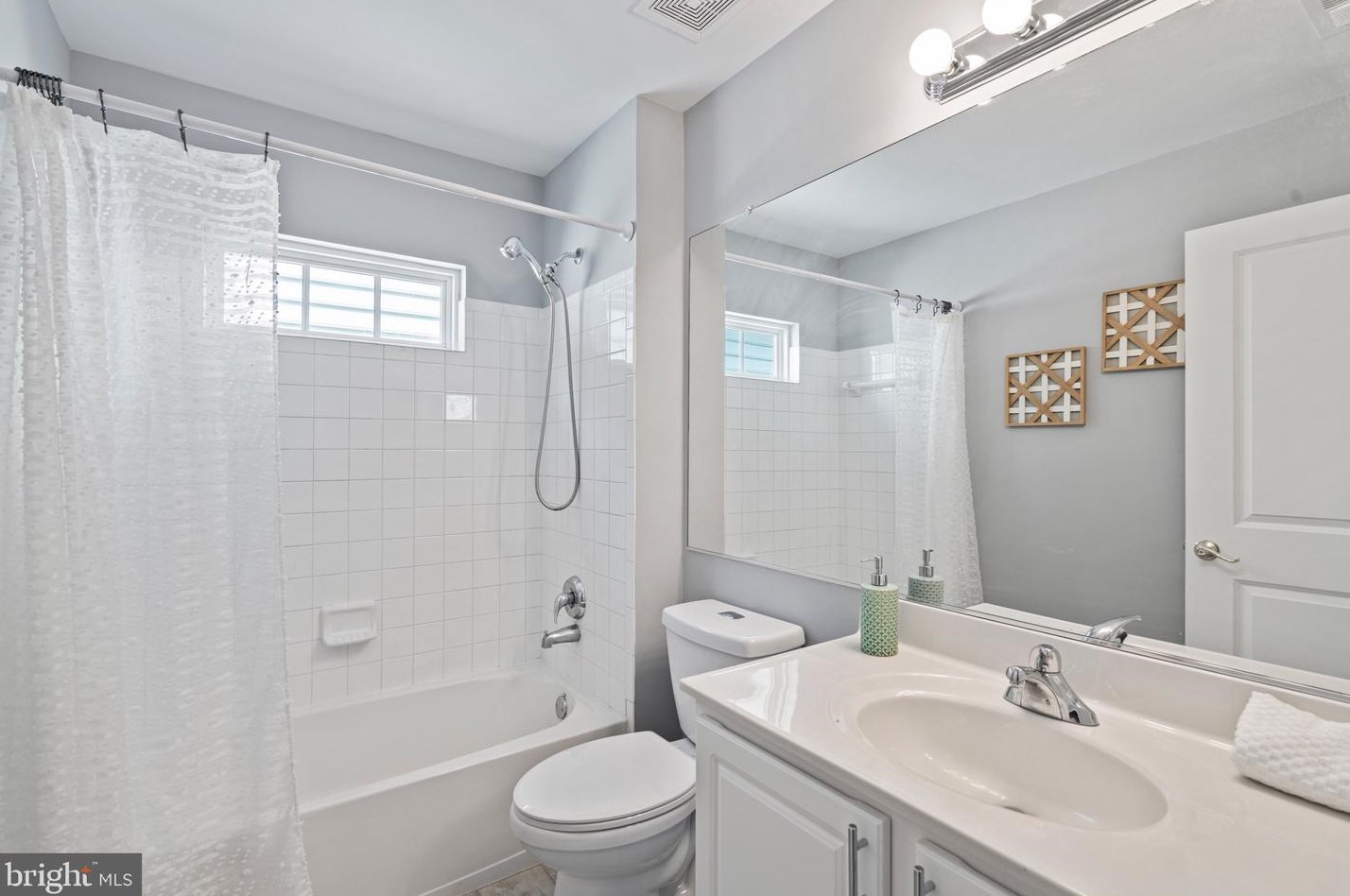 23603 Clarksmeade Dr, Clarksburg MD  20871-4312 exterior