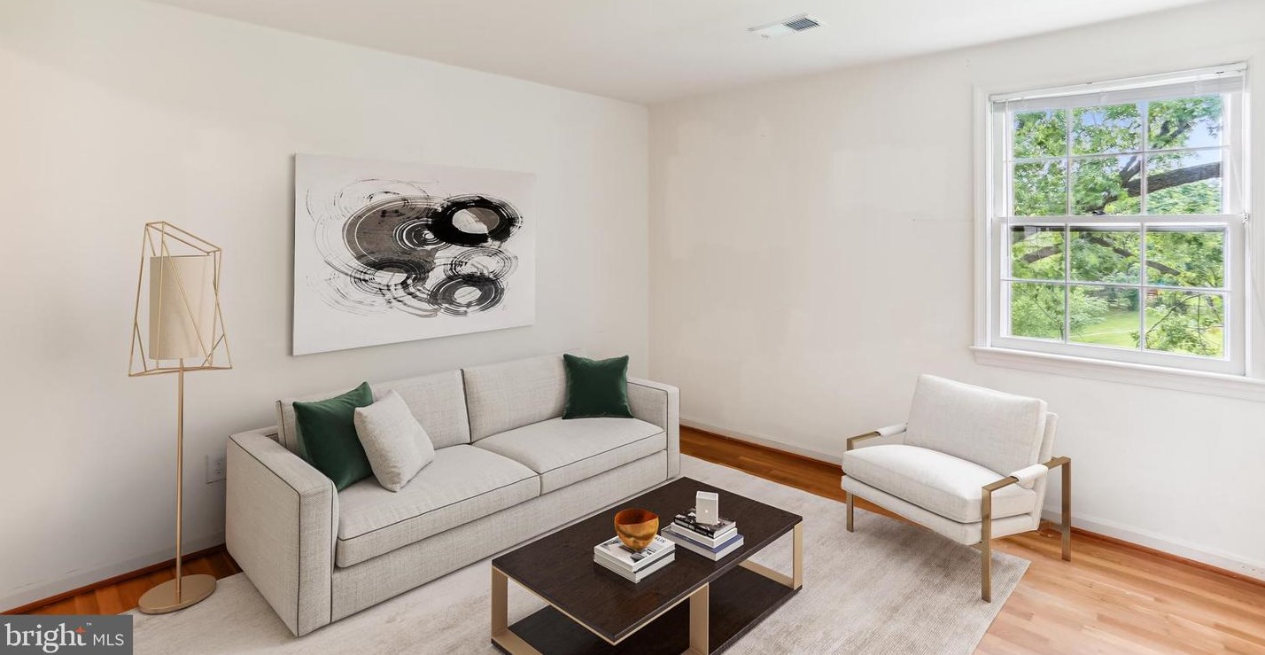 9764 Whetstone Dr, Gaithersburg MD 20886-3120 exterior