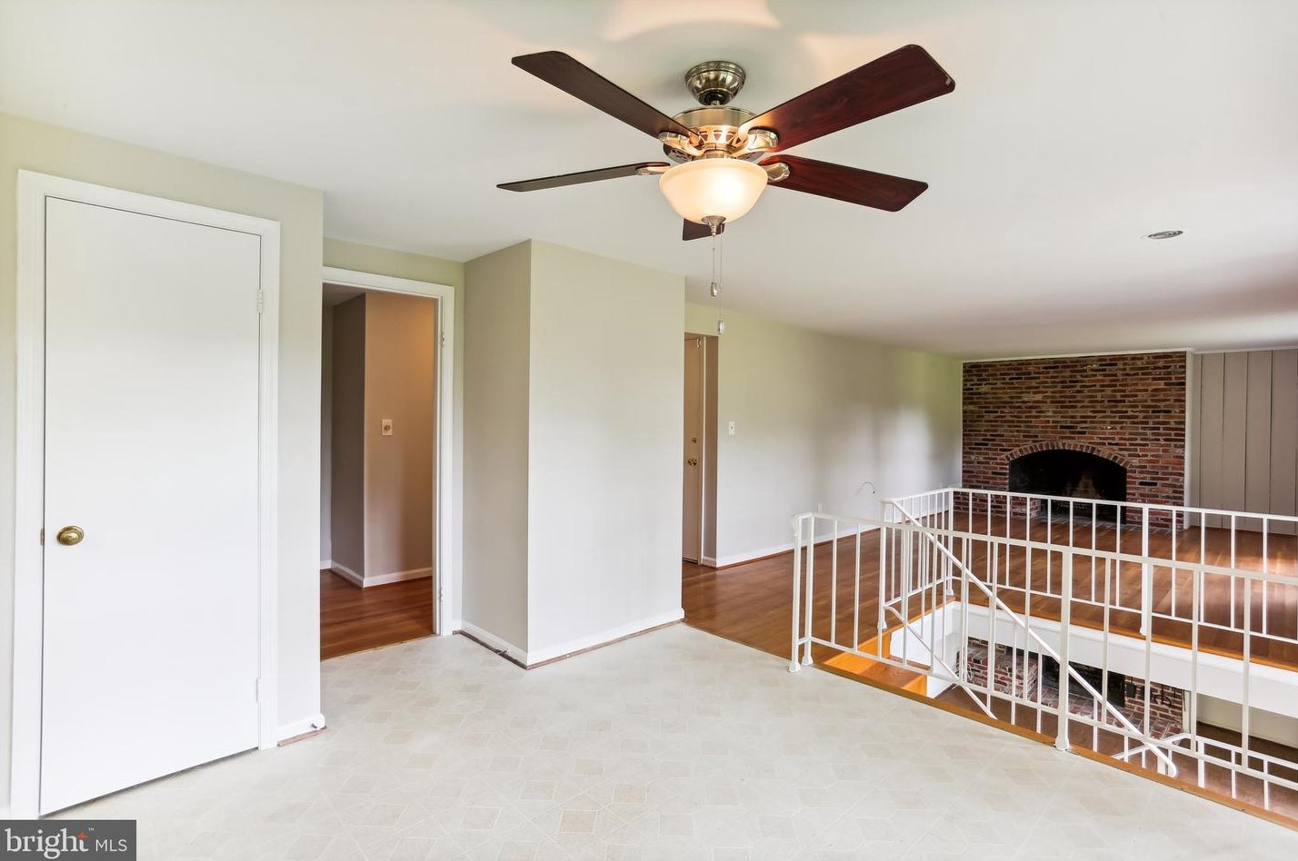 9764 Whetstone Dr, Gaithersburg MD 20886-3120 exterior