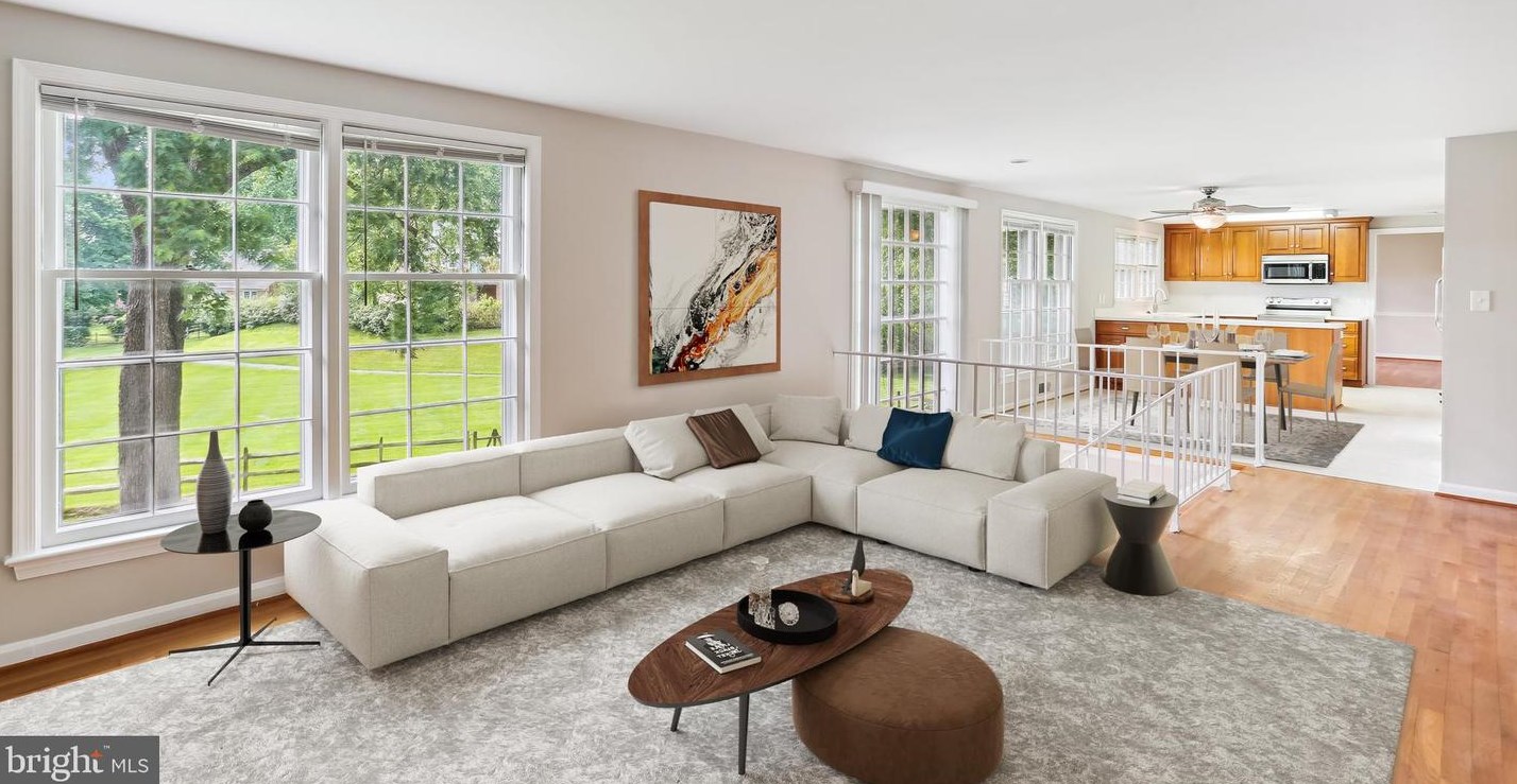 9764 Whetstone Dr, Gaithersburg MD 20886-3120 exterior