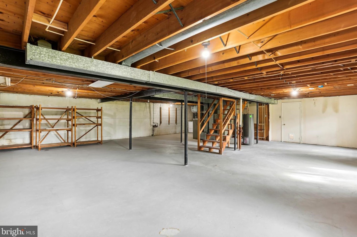 9764 Whetstone Dr, Gaithersburg MD 20886-3120 exterior