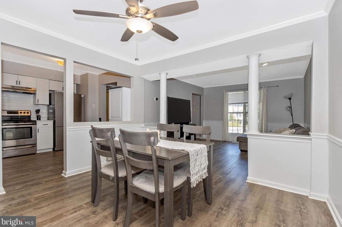 9245 Broadwater Dr, Gaithersburg MD  20879-2170 exterior
