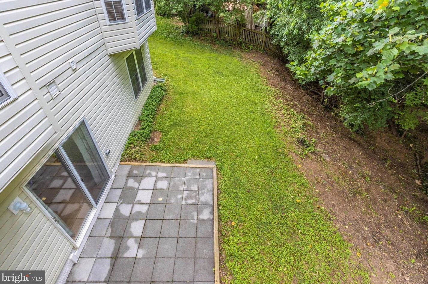 6 Sykes St, Gaithersburg MD  20877-3536 exterior