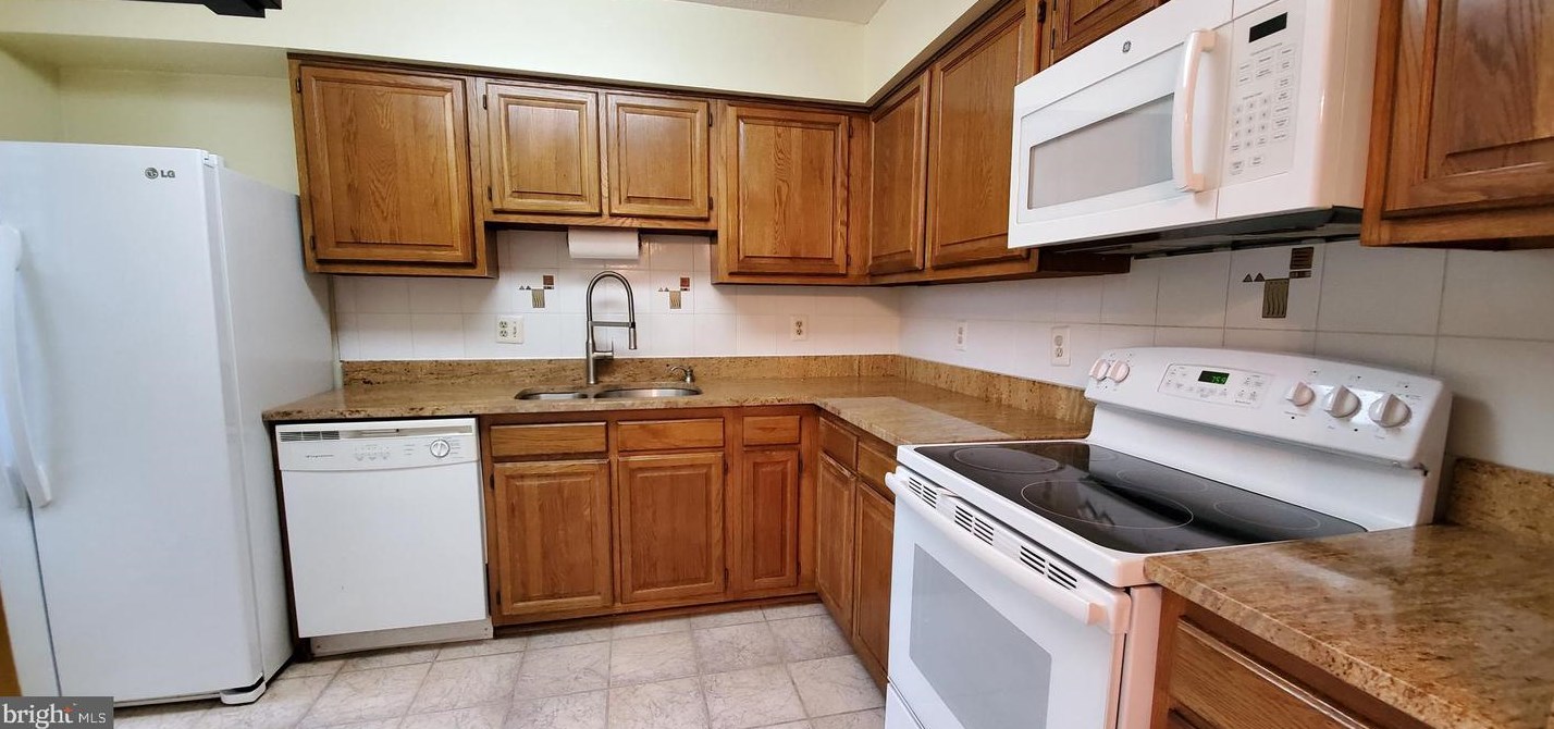 848 Bayridge Dr, Gaithersburg MD  20878-1948 exterior