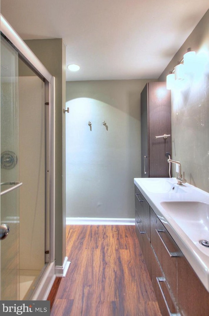 19043 Canadian Ct, Gaithersburg MD 20886-3939 exterior