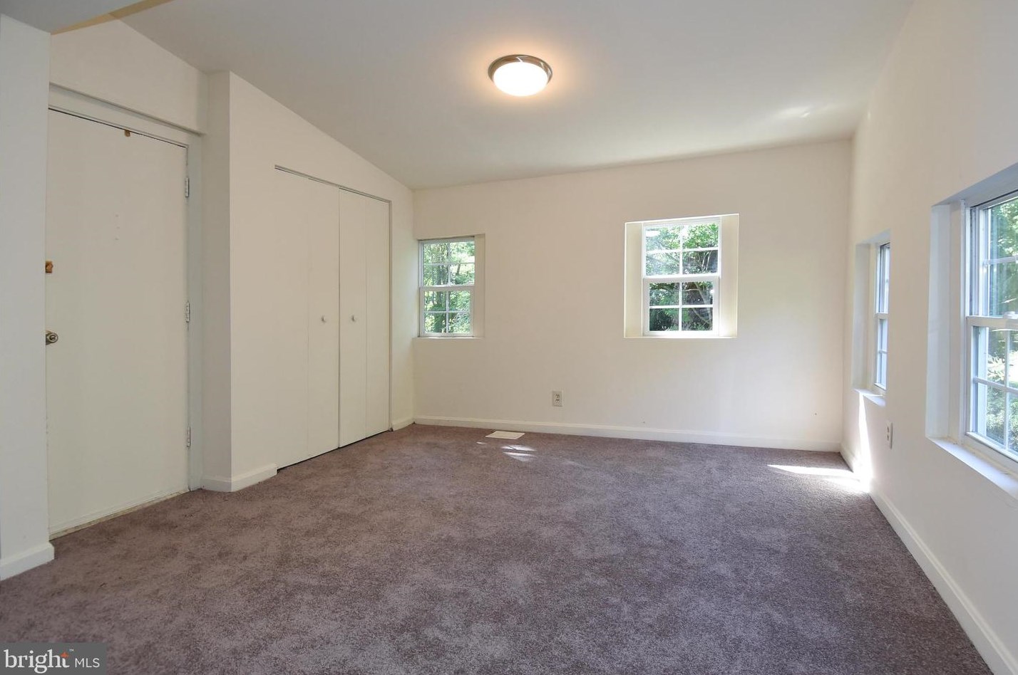 7520 Hawkins Creamery Rd, Gaithersburg MD 20882-3512 exterior