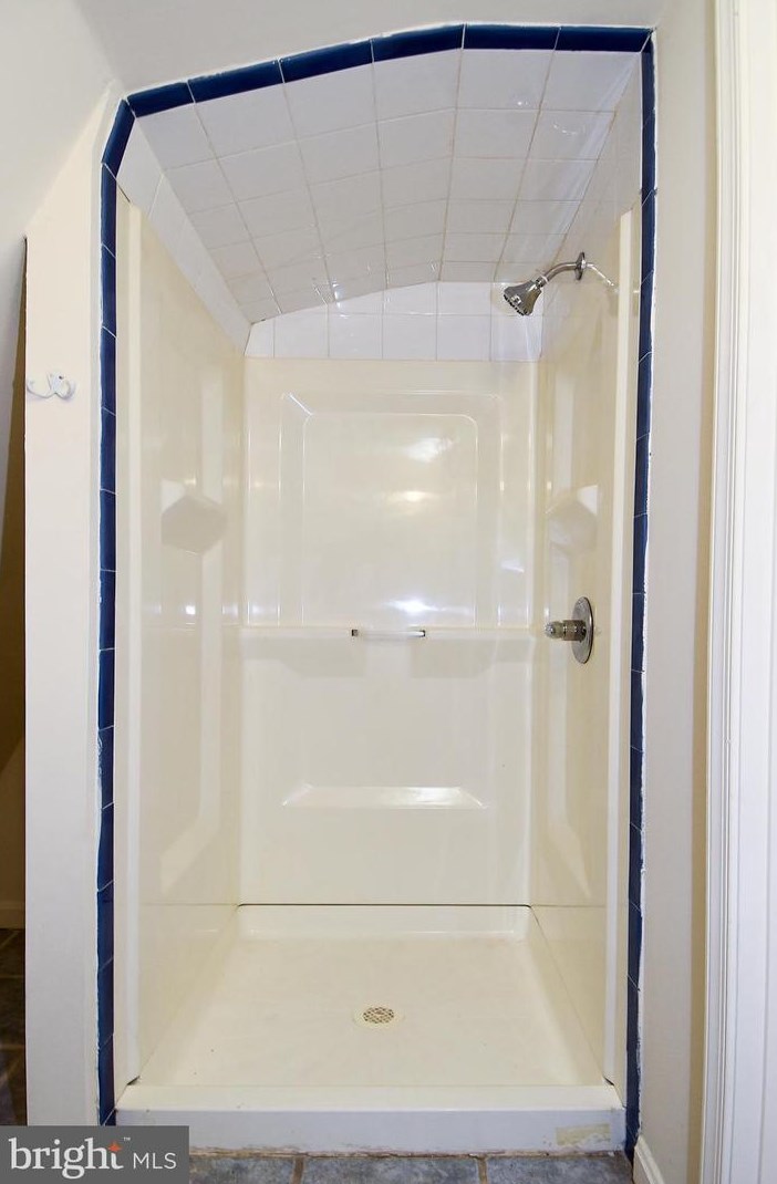 7520 Hawkins Creamery Rd, Gaithersburg MD 20882-3512 exterior