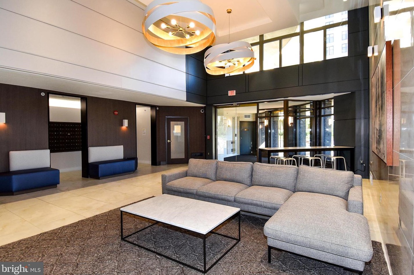 7111 Woodmont Ave, Bethesda MD  20815-6200 exterior