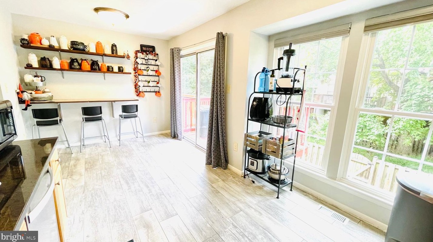 16 Mateus Way, Gaithersburg MD  20878-4125 exterior